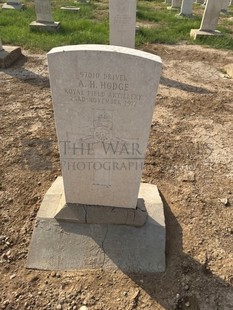 BAGHDAD (NORTH GATE) WAR CEMETERY - HODGE, A H
